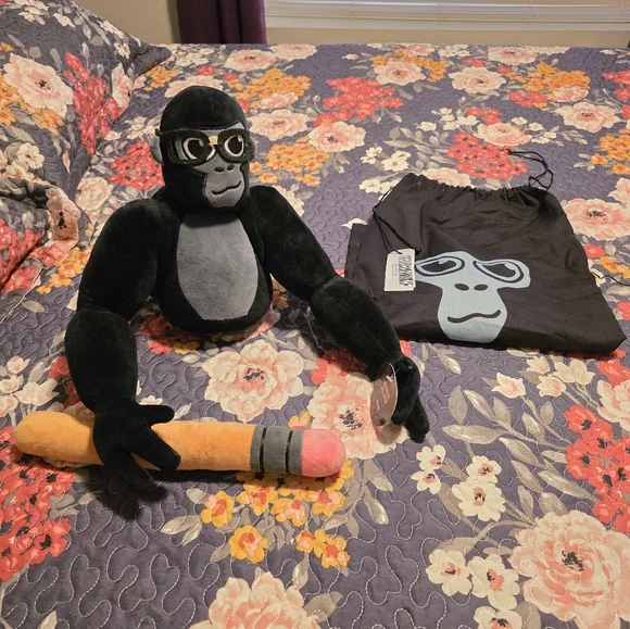 Black Gorilla Backpack With Accessories NWT - Picture 7 of 9